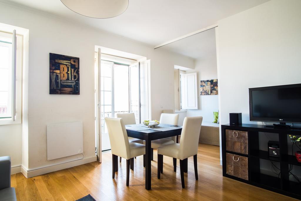 Downtown Apartments Bica Лиссабон Экстерьер фото
